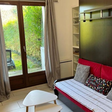 Appartement 2 Pieces Rez-De-Jardin A 2 Pas De La Plage Et De La Thalasso Cabourg Eksteriør bilde