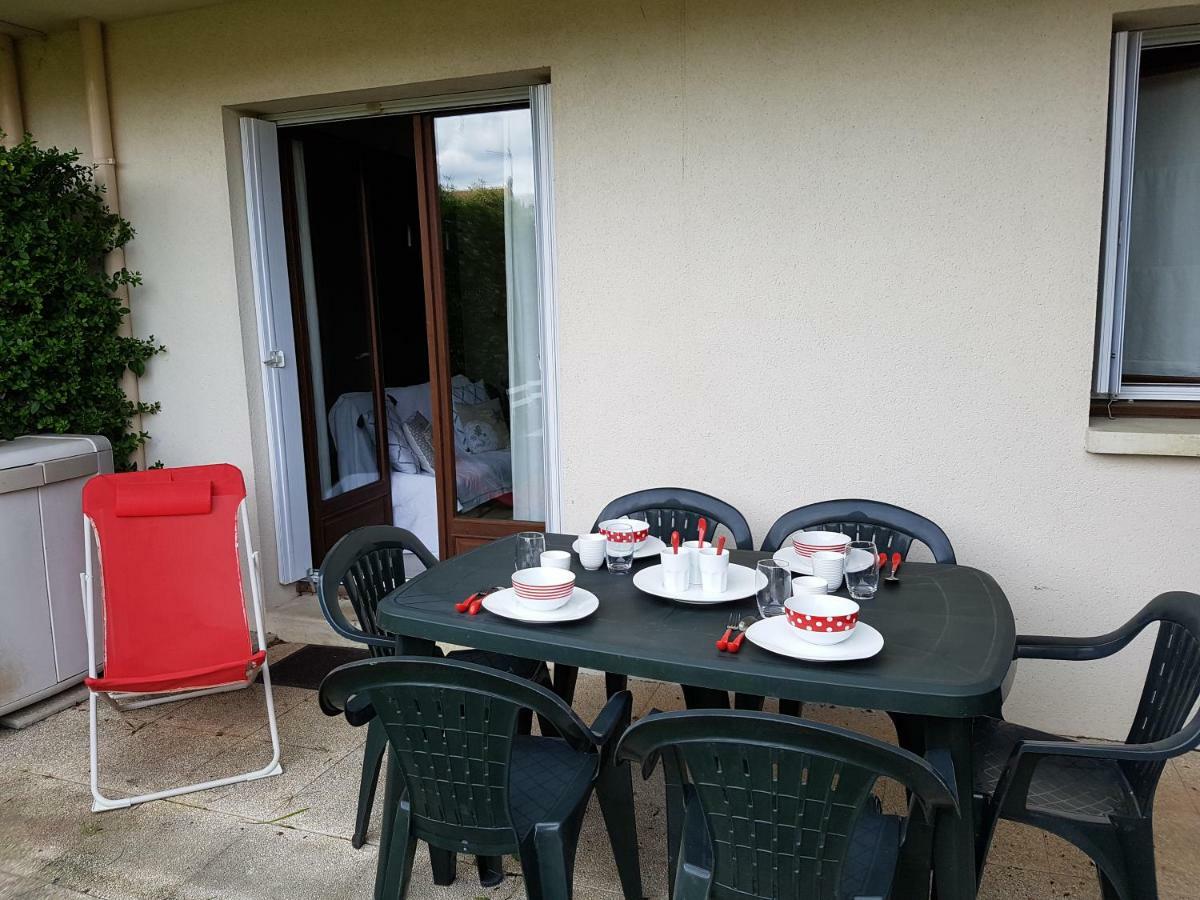 Appartement 2 Pieces Rez-De-Jardin A 2 Pas De La Plage Et De La Thalasso Cabourg Eksteriør bilde