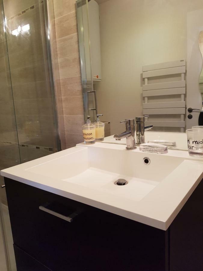 Appartement 2 Pieces Rez-De-Jardin A 2 Pas De La Plage Et De La Thalasso Cabourg Eksteriør bilde
