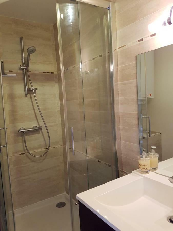Appartement 2 Pieces Rez-De-Jardin A 2 Pas De La Plage Et De La Thalasso Cabourg Eksteriør bilde